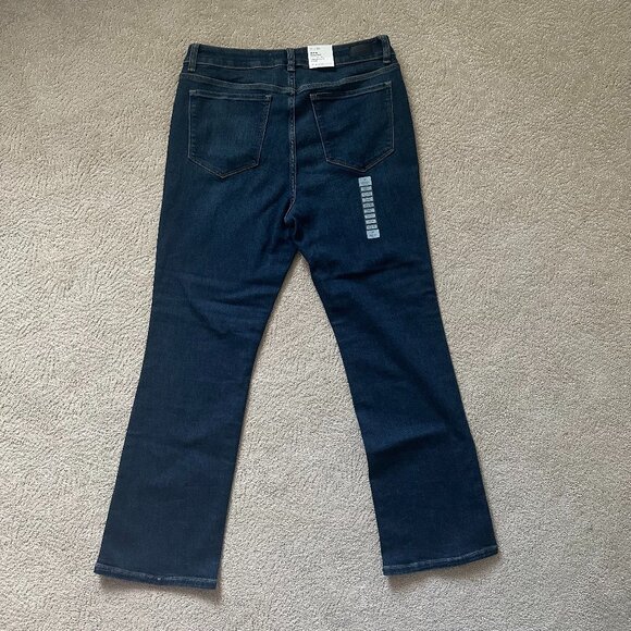 Denver Hayes Hi-Rise Barely Boot Jeans (14 x 30) - Picture 2 of 8